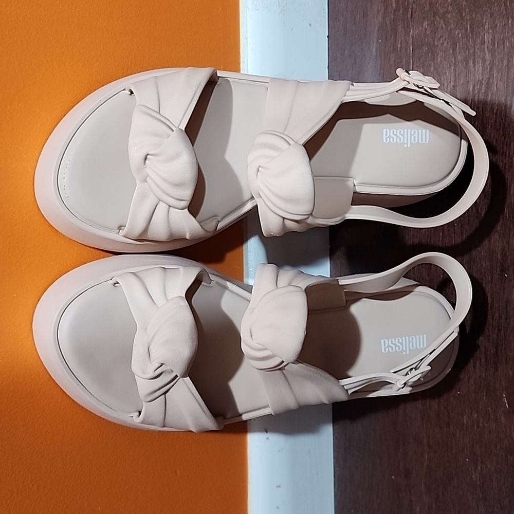 Women's Melissa Sandals size 9 - almost brand new